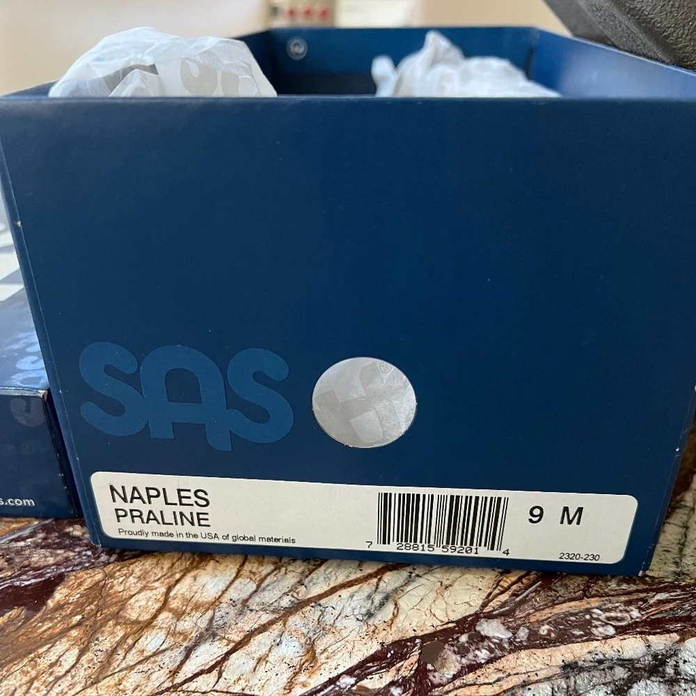 SAS Sandals size 9 - Picture 3 of 10